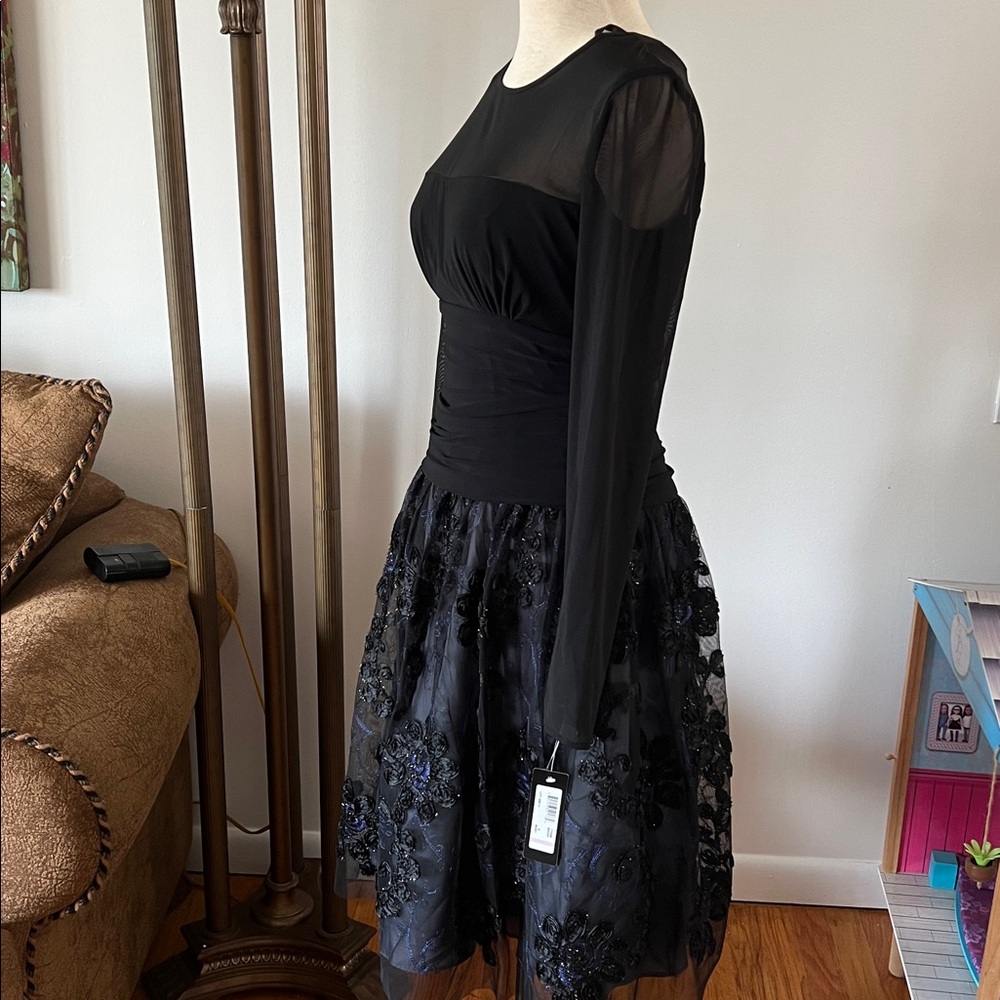 Elegant Black Mesh Long Sleeve Dress NWT - Picture 6 of 7